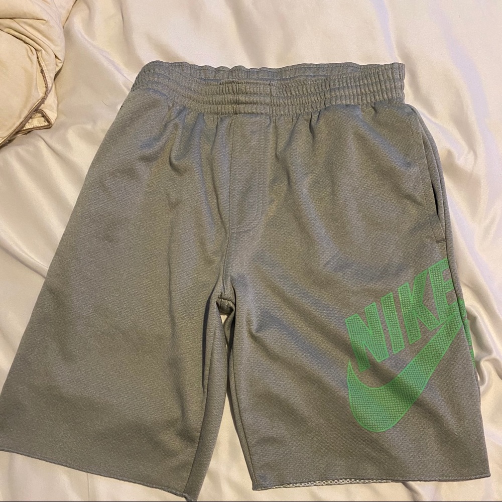 Nike grey shorts
